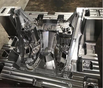 Large automotive mold 